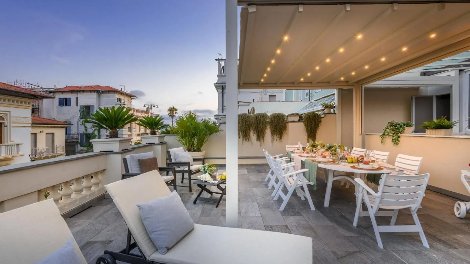 Gemma Imperiale 3 Bedrooms Apartment With Terrace In Viareggio