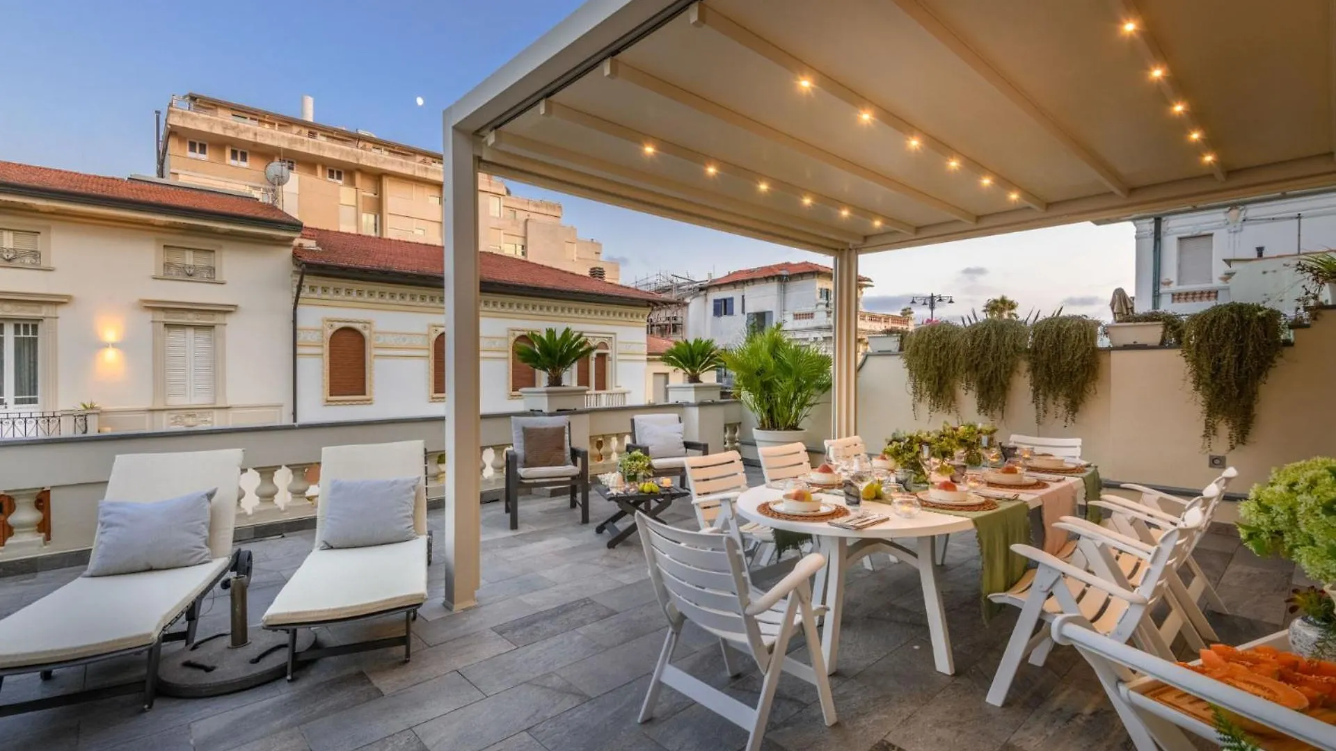 Gemma Imperiale 3 Bedrooms Apartment With Terrace In Viareggio