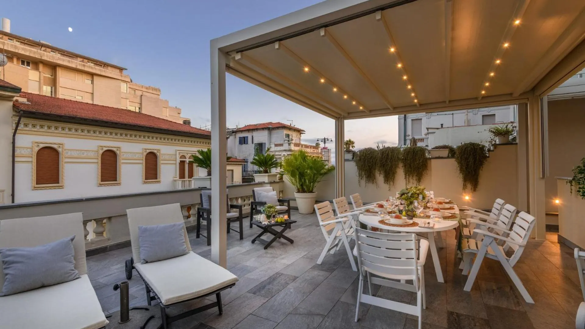 Gemma Imperiale 3 Bedrooms Apartment With Terrace In Viareggio