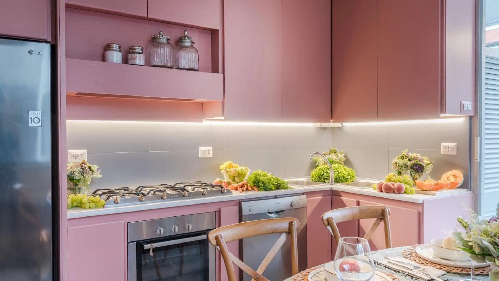 Gemma Imperiale 3 Bedrooms Apartment With Terrace In Viareggio