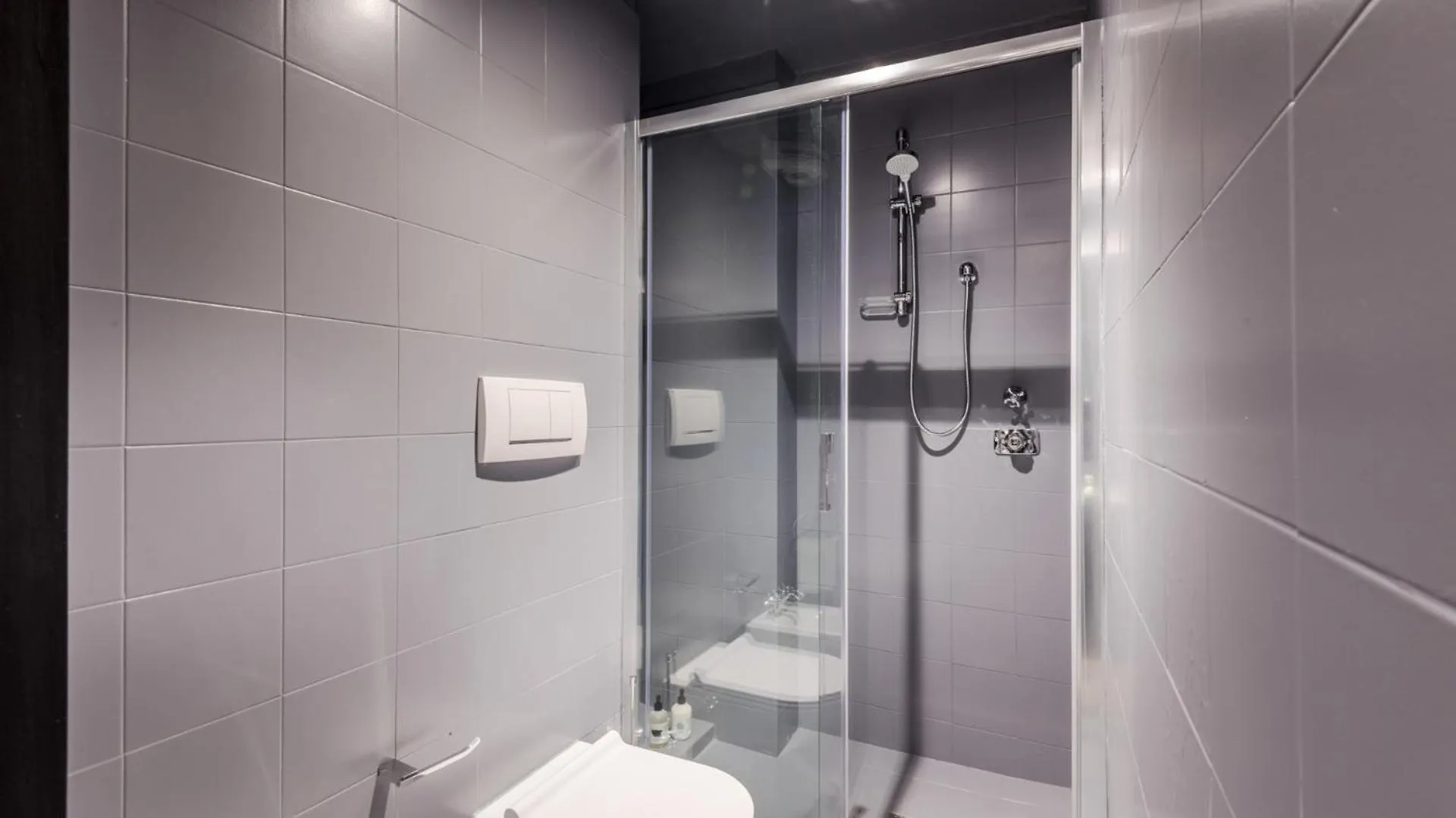 Gemma Imperiale 3 Bedrooms Apartment With Terrace In Viareggio Italy